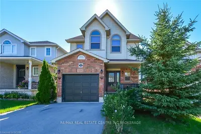 24 Rachlin Drive S, Halton Hills, On L7j 3b2