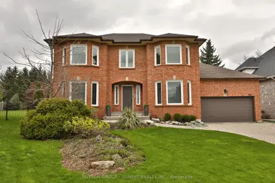 Detached in Oakville
