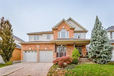 25 Rennie Street, Halton Hills, On L7j 2y7