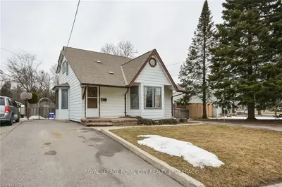 195 Mcdonald Boulevard, Halton Hills, On L7j 1a9