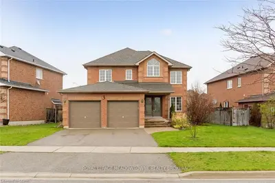 3 Robinson Road, Halton Hills, On L7g 6g5