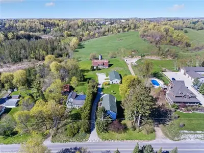 100 Confederation Street, Halton Hills, On L67g 3r8