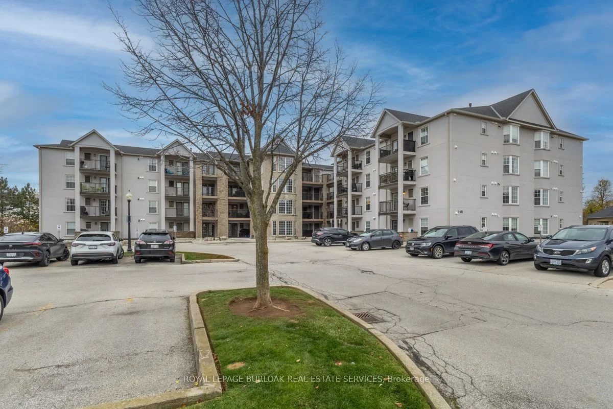 Condo Apartment in Burlington