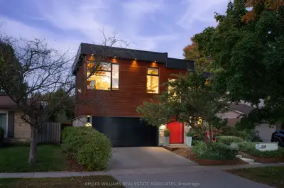 Detached in Oakville