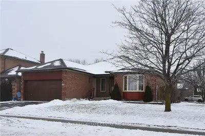 112 Meadow Drive, Orangeville, On L9w 4k9
