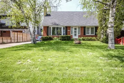 2369 Belyea Street, Oakville, On L6l 1n8