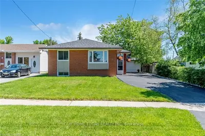115 Prince Charles Drive, Halton Hills, On L7g 3v5