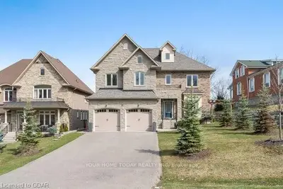 18 Mill Pond Drive, Halton Hills, On L7g 4s6