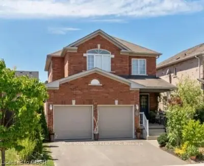 61 Atwood Avenue, Halton Hills, On L7g 6a1