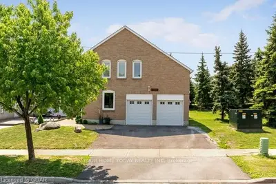 7205 Danton Promenade Trail, Mississauga, On L5n 5c5