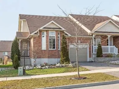11 Doctor Moore Court, Halton Hills, On, L7j 3a5