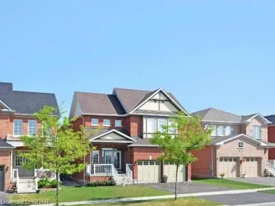 49 Berton Blvd, Halton Hills, On, L7g 6a8