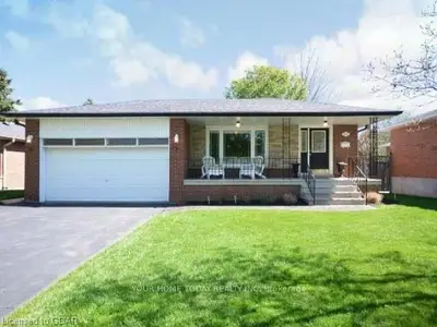 207 Churchill Rd N, Halton Hills, On, L7j 2h9