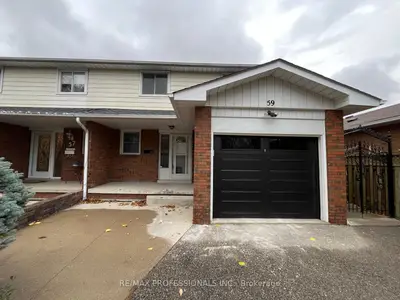 Semi-Detached in Mississauga