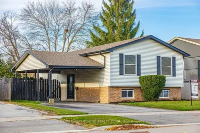 Detached in Burlington