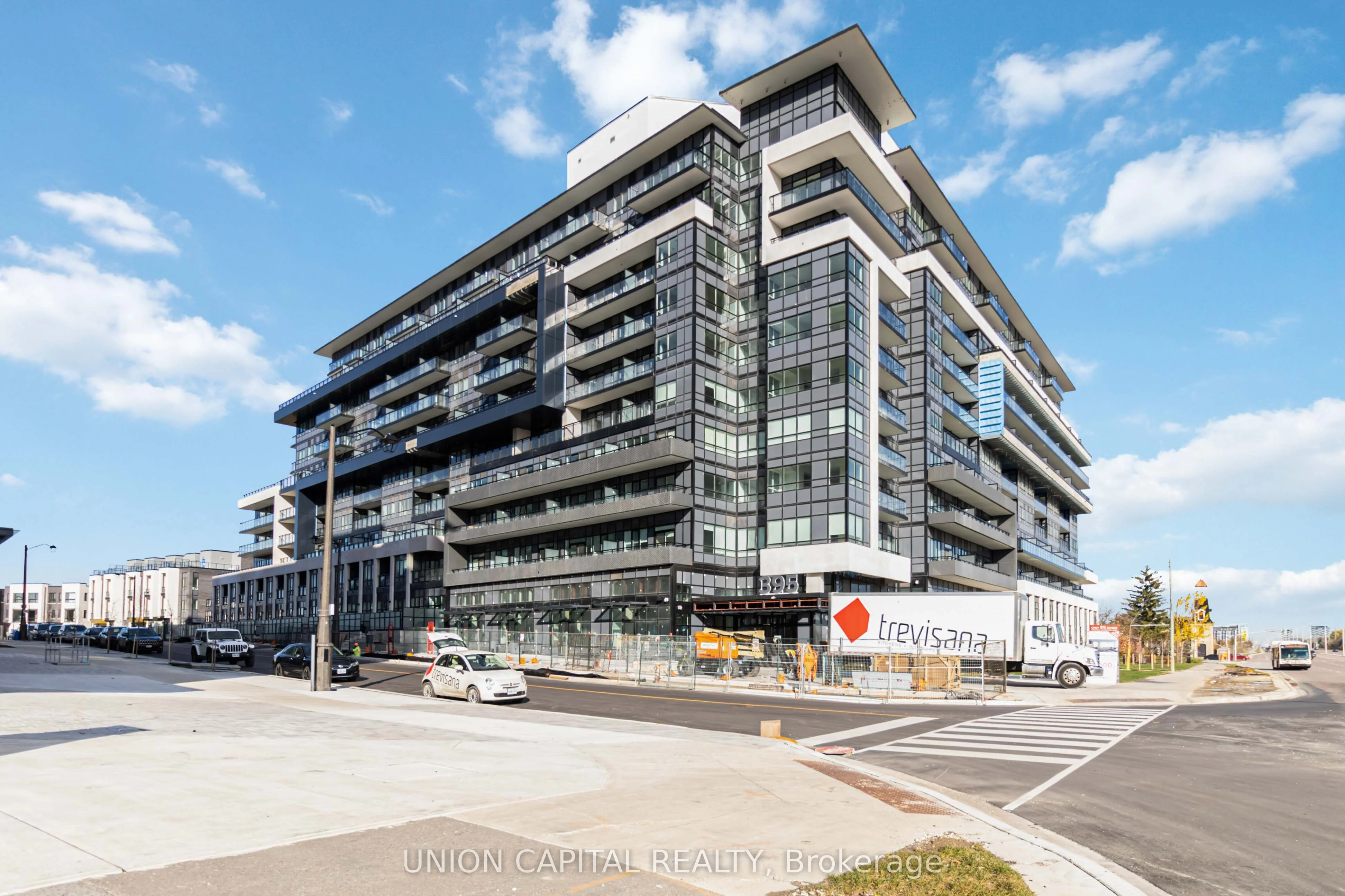 395 Dundas Street W 422, Oakville, On L6m 5r8