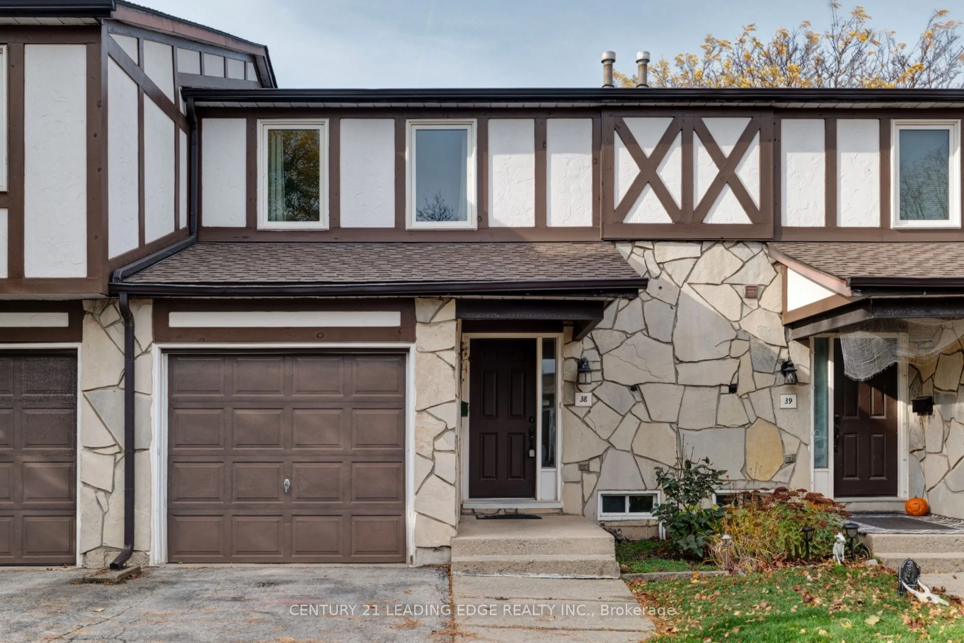 2200 Glenwood School Drive 38, Burlington, On L7r 4h3