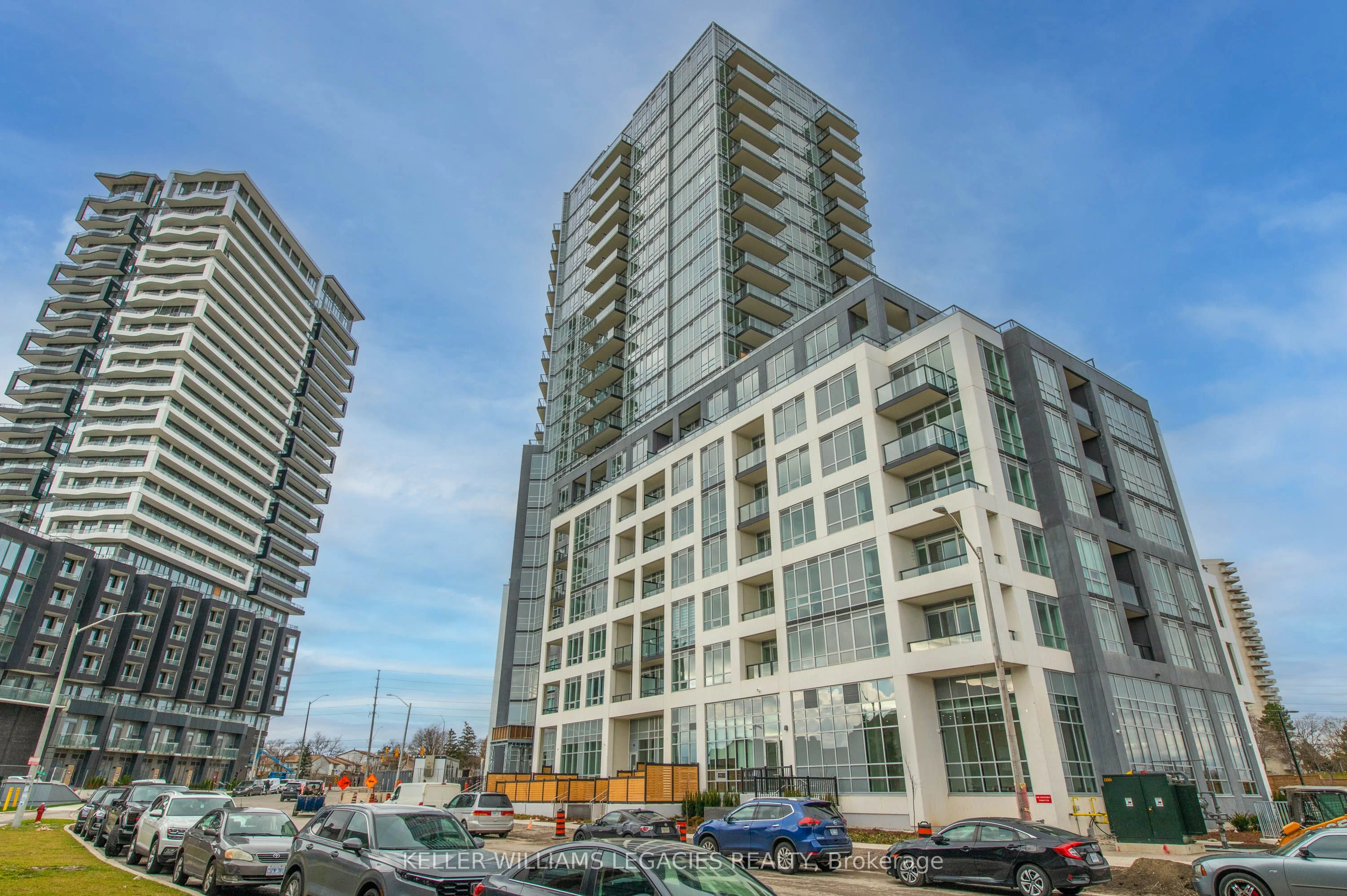 Condo Apartment in Brampton
