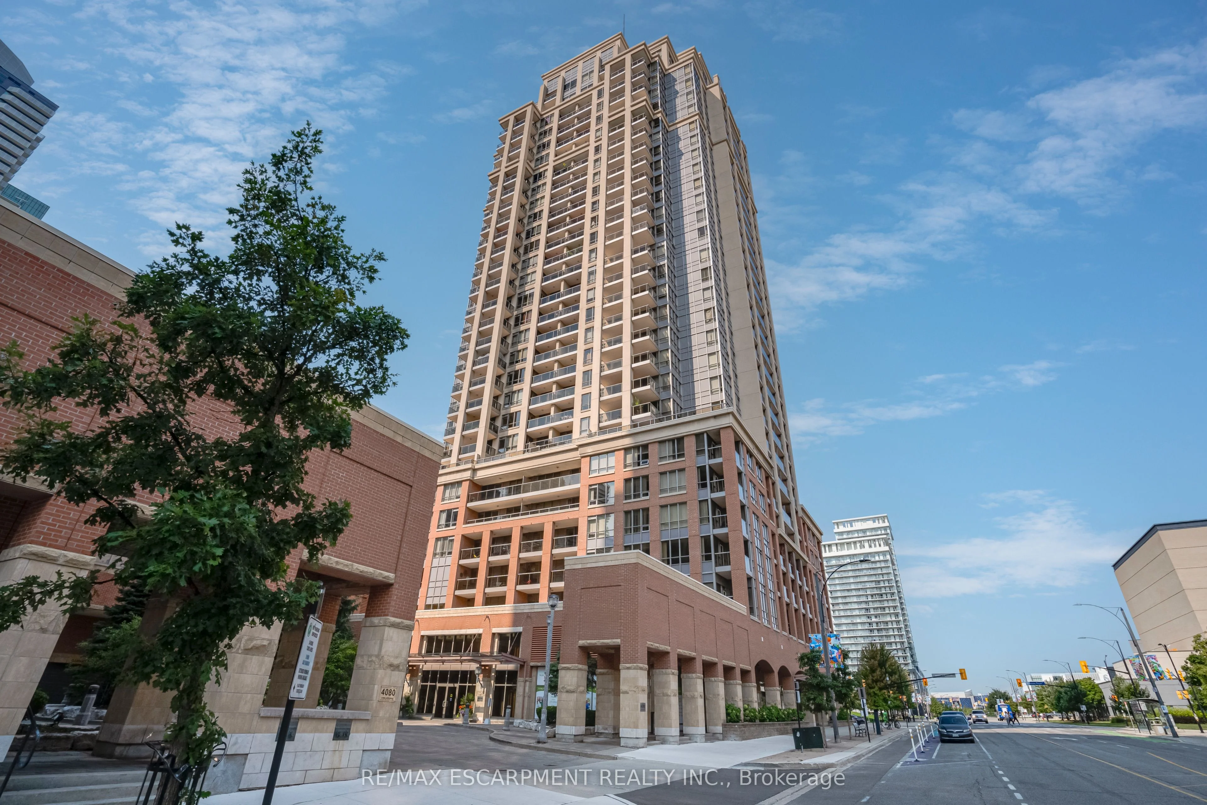 Condo Apartment in Mississauga