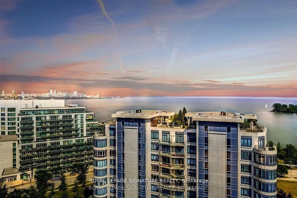2087 Lake Shore Boulevard W 1502, Toronto W06, ON M8V 4G3