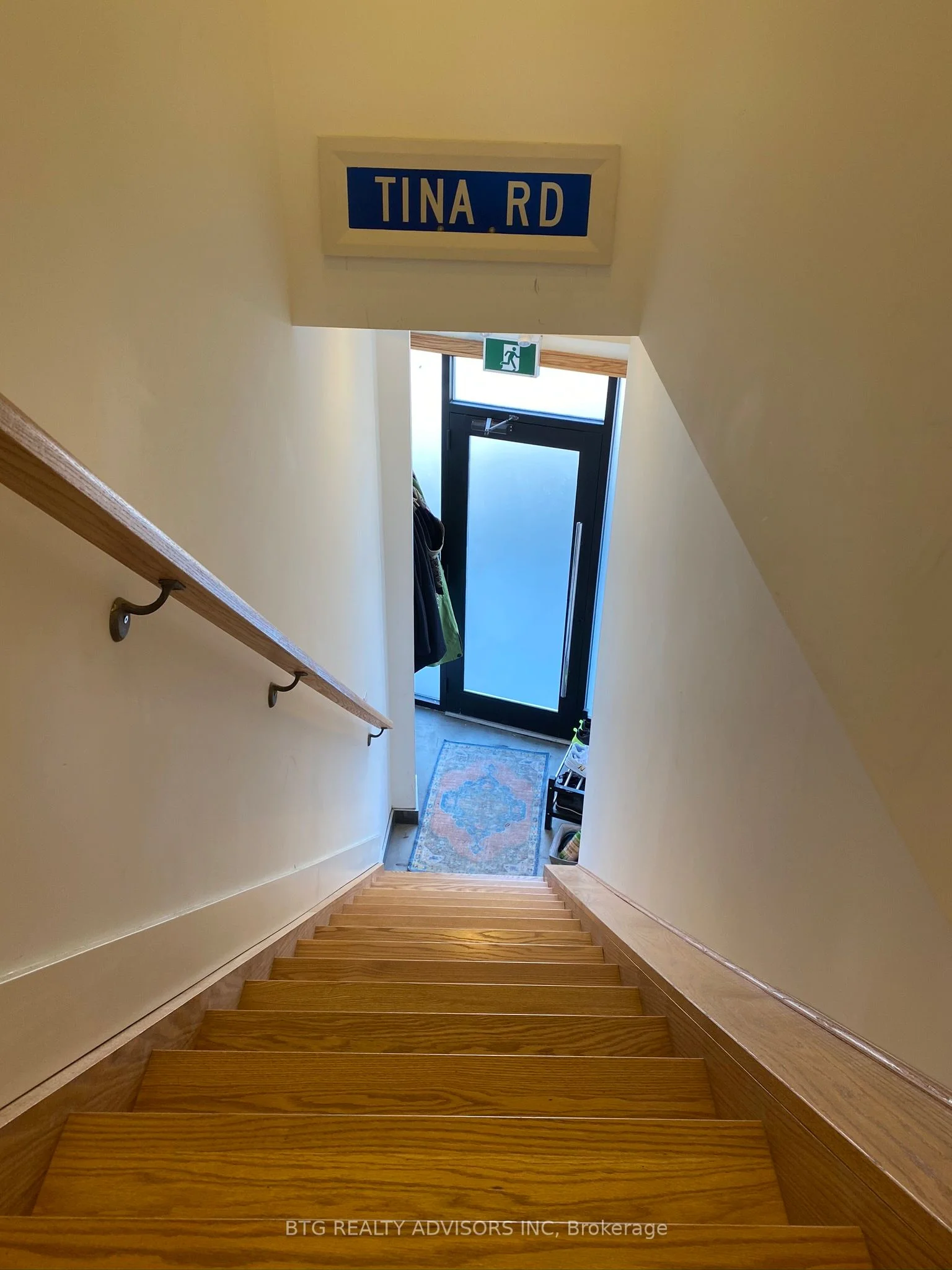 2843 Dundas Street W, Toronto W02, On M6p 1y6