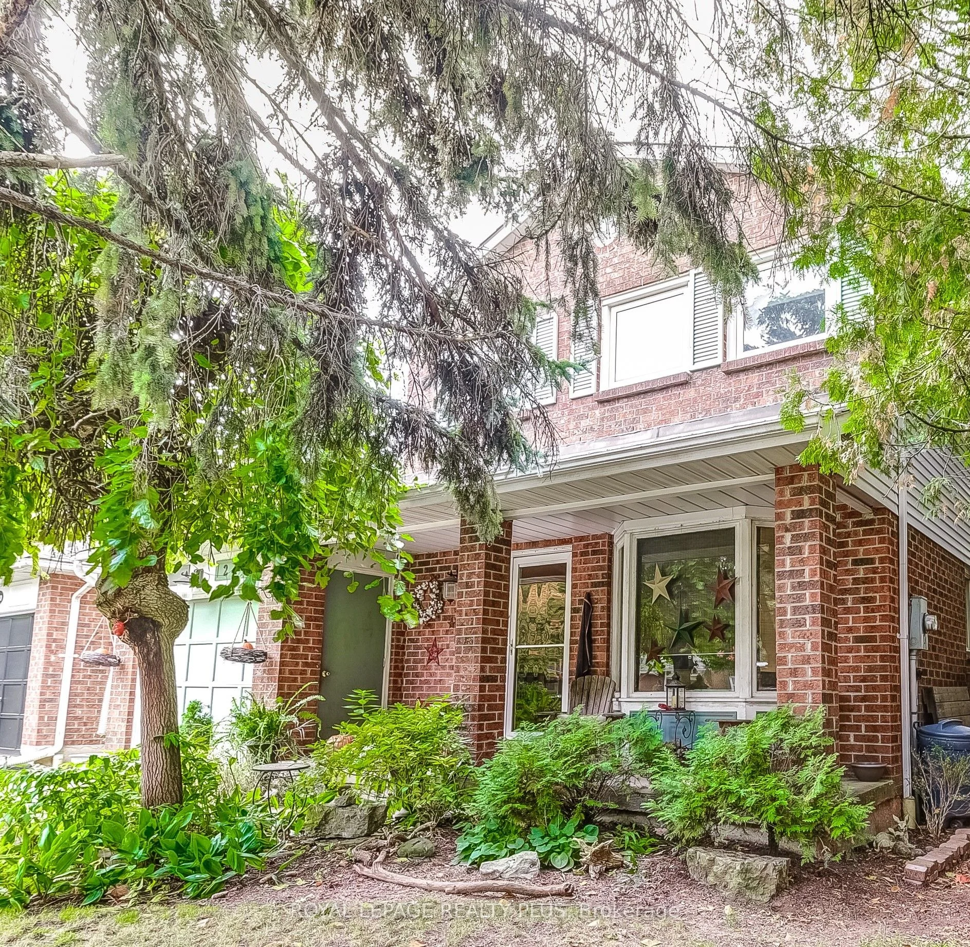 Detached in Oakville