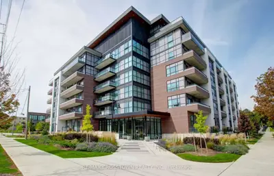 Condo Apartment in Toronto
