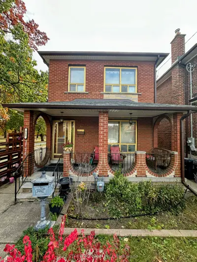 Detached in Toronto