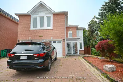 Detached in Mississauga