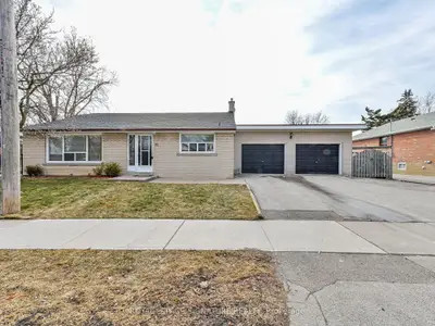 Detached in Toronto