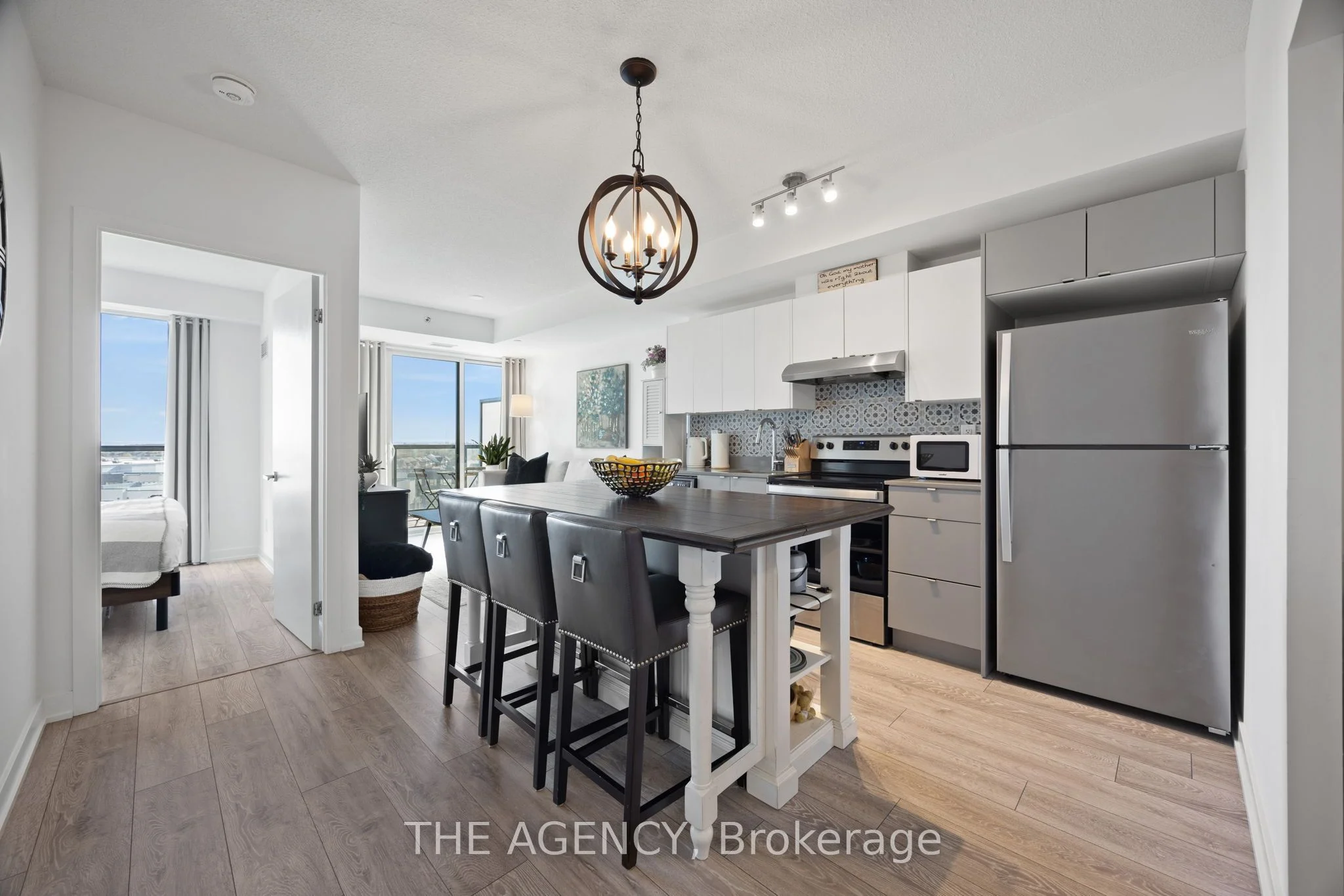 Condo Apartment in Burlington