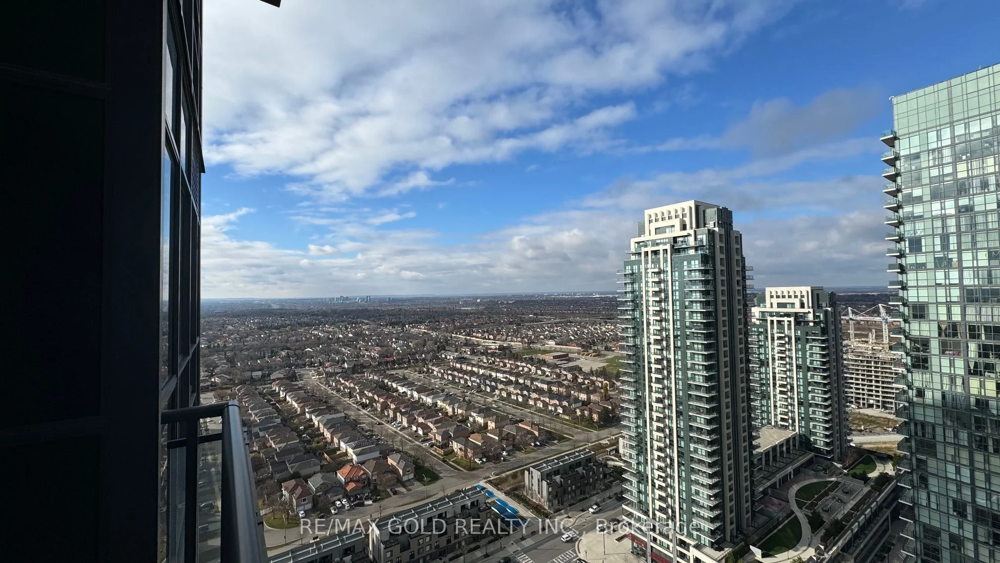 4011 Brickstone Mews 2803, Mississauga, On L5b 0j7
