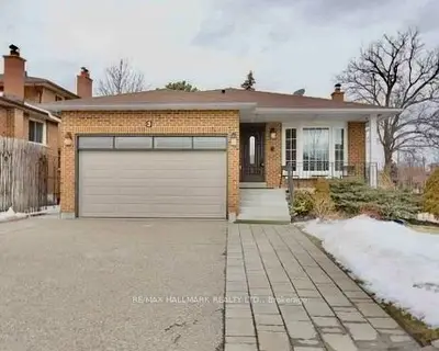 Detached in Brampton