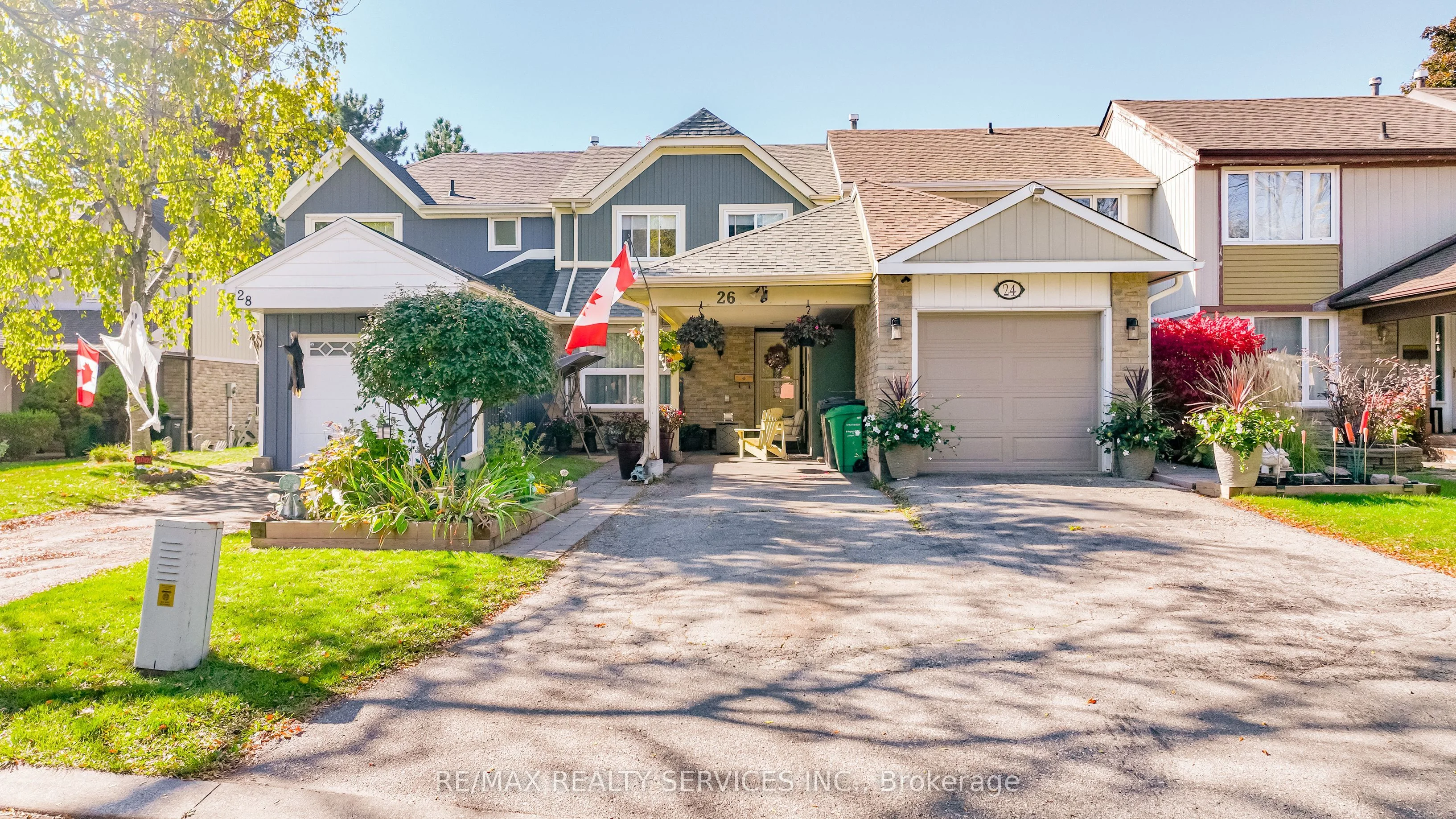 Att/Row/Townhouse in Brampton