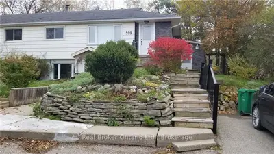 Condo Apartment in Caledon