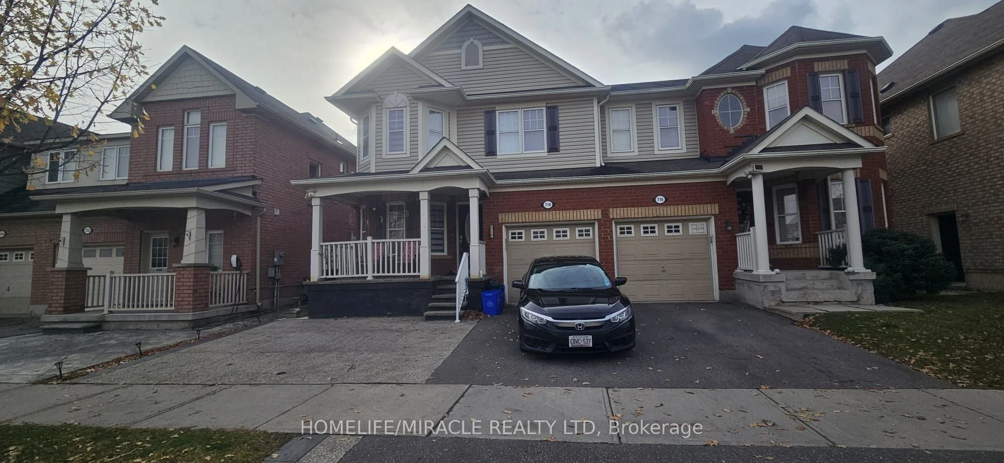 Semi-Detached in Milton