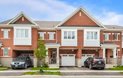 Att/Row/Townhouse in Milton
