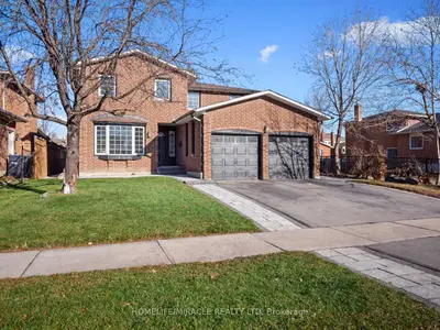 Detached in Brampton