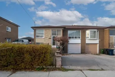 98 Spenvalley Drive, Toronto W05, On M3l 1z3