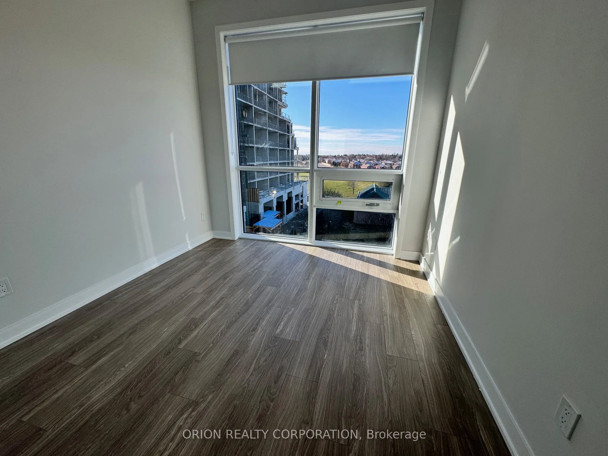 4130 Parkside Village Drive 410, Mississauga, ON L5B 3M8