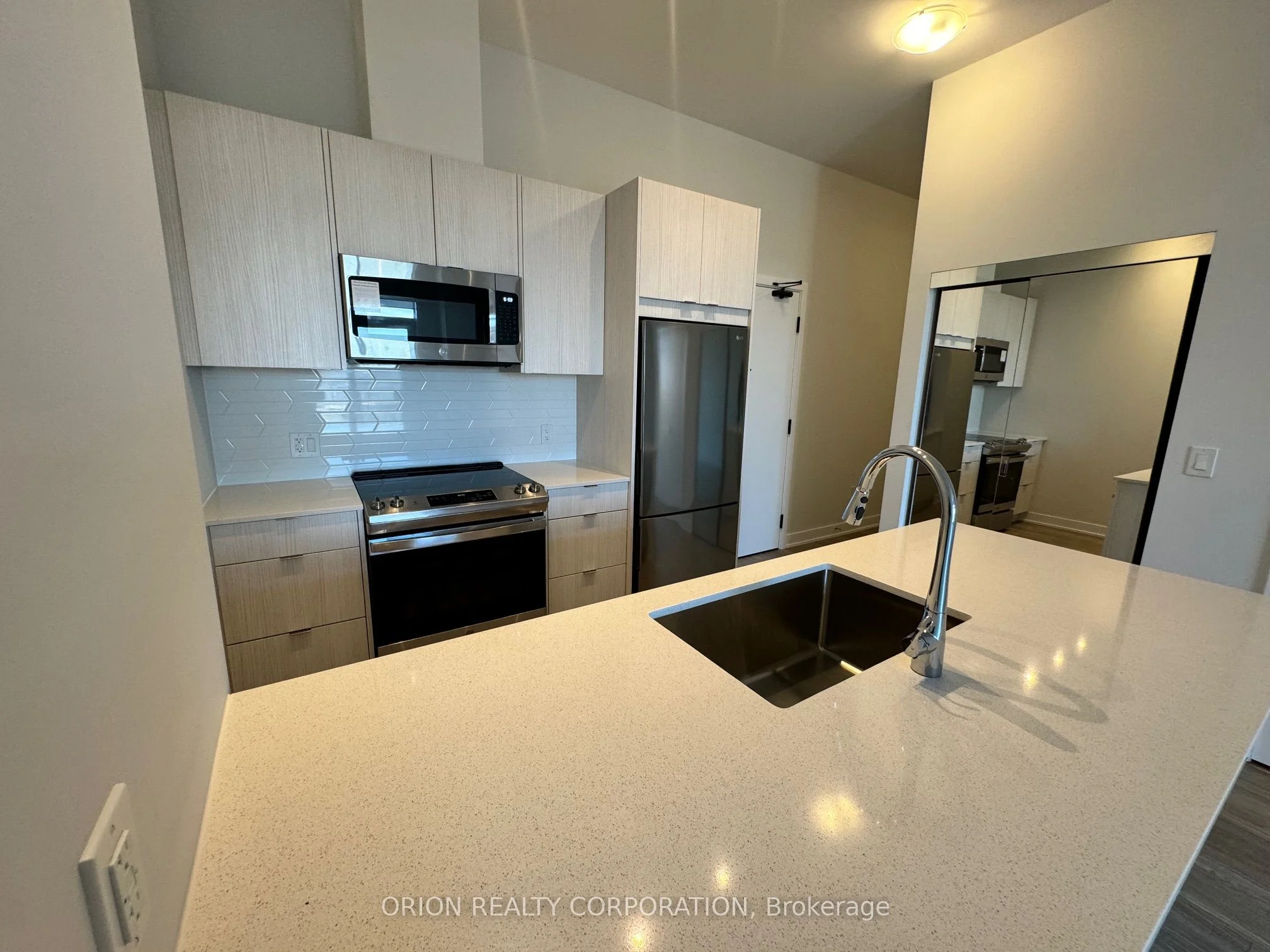 Condo Apartment in Mississauga