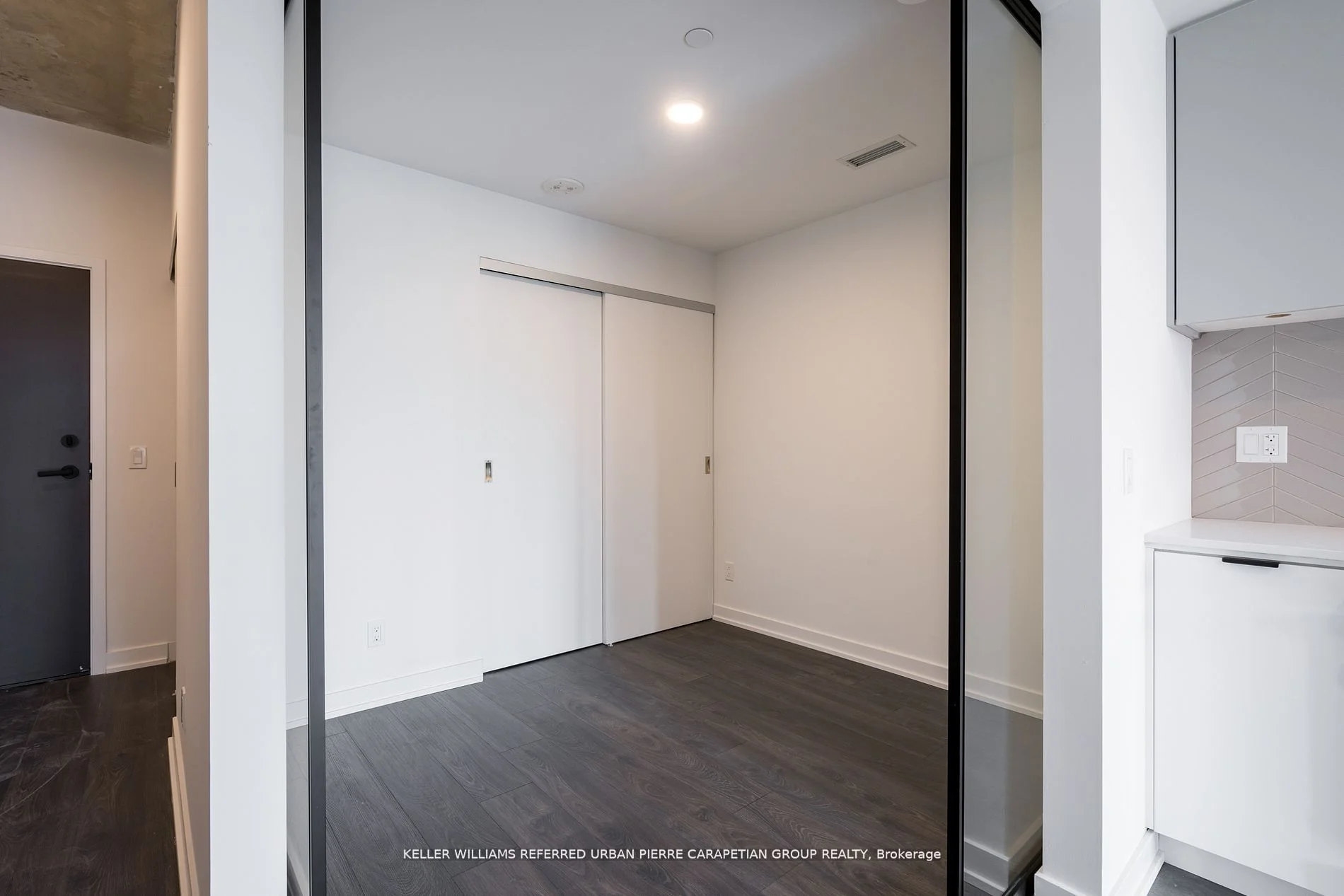 57 Brock Avenue 420, Toronto W01, ON M6K 0H3