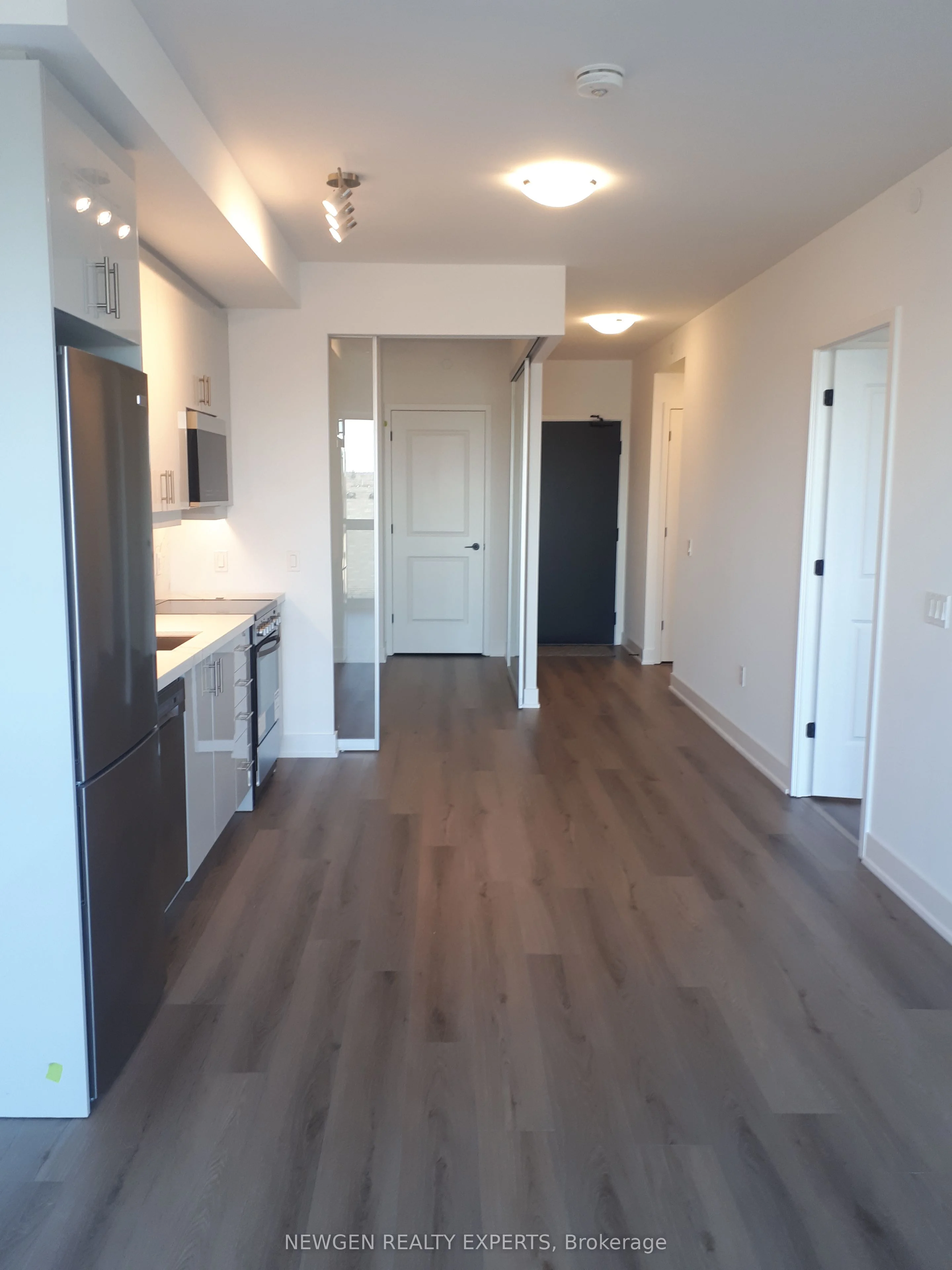 2343 Khalsa Gate 613, Oakville, On L6m 4j2