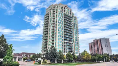 Condo Apartment in Mississauga