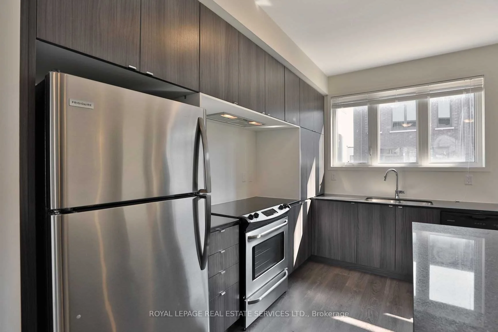 3139 Ernest Appelbe Boulevard, Oakville, ON L6H 0N8