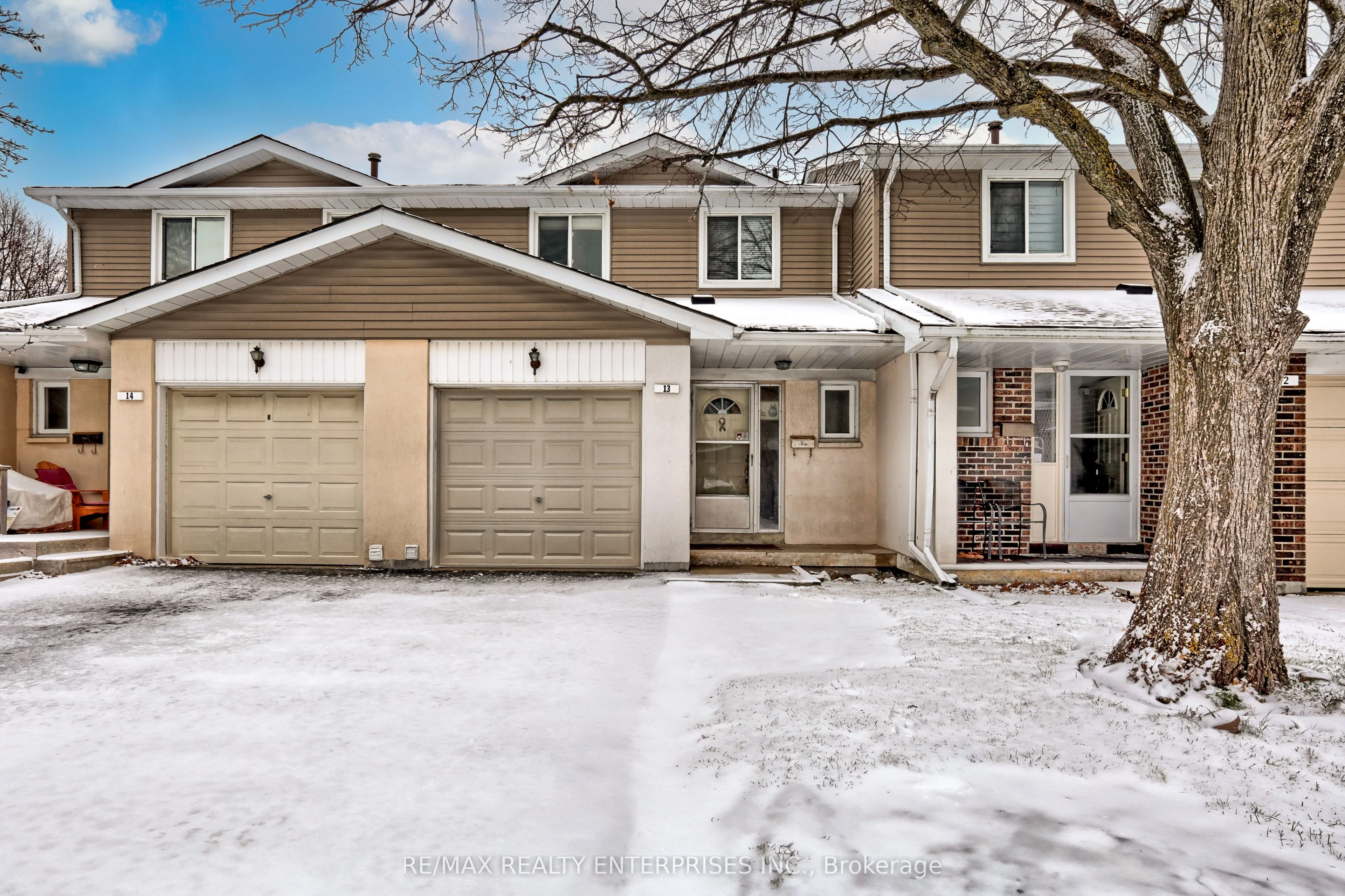 Condo Townhouse in Brampton