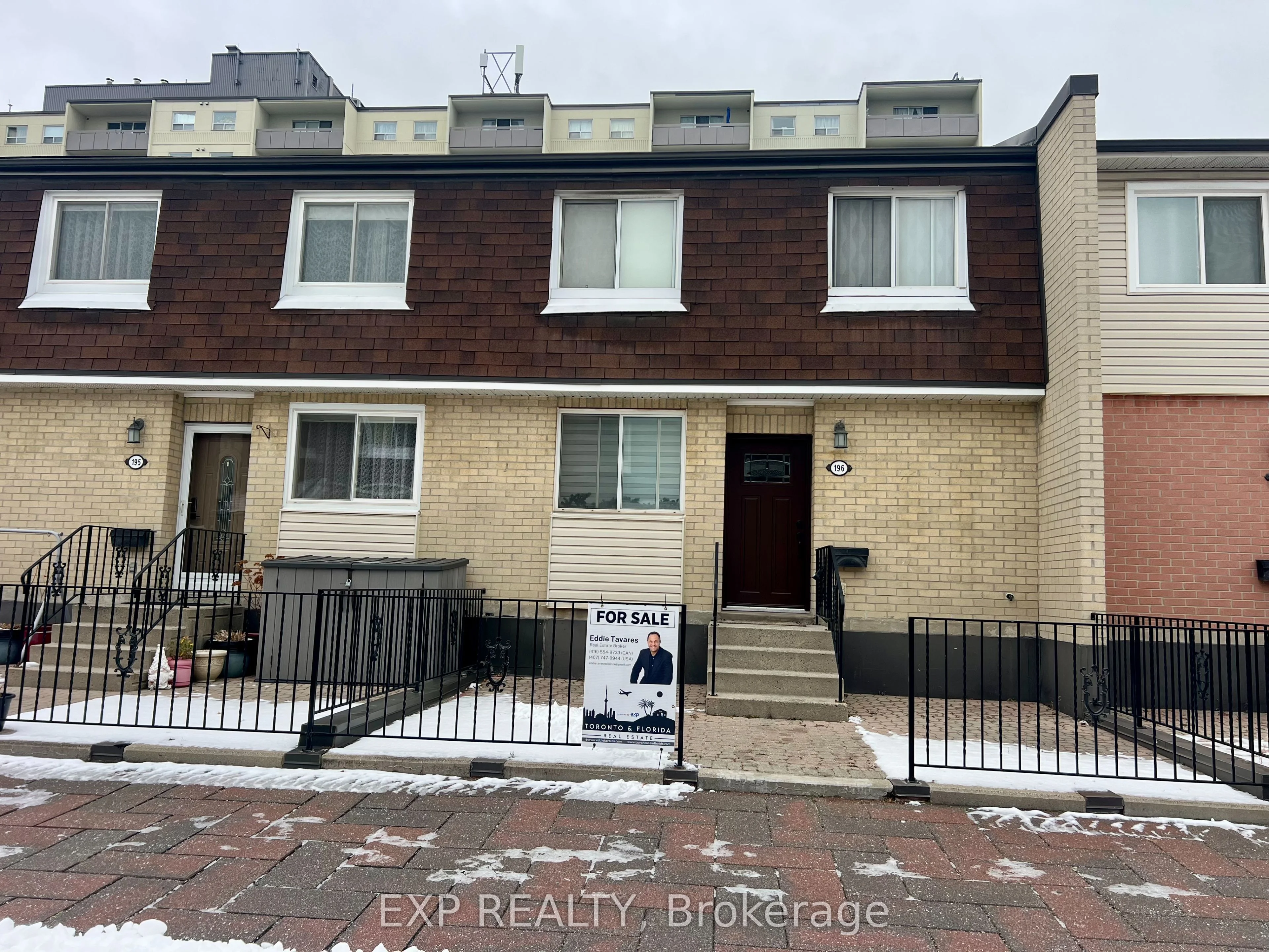Condo Townhouse in Mississauga