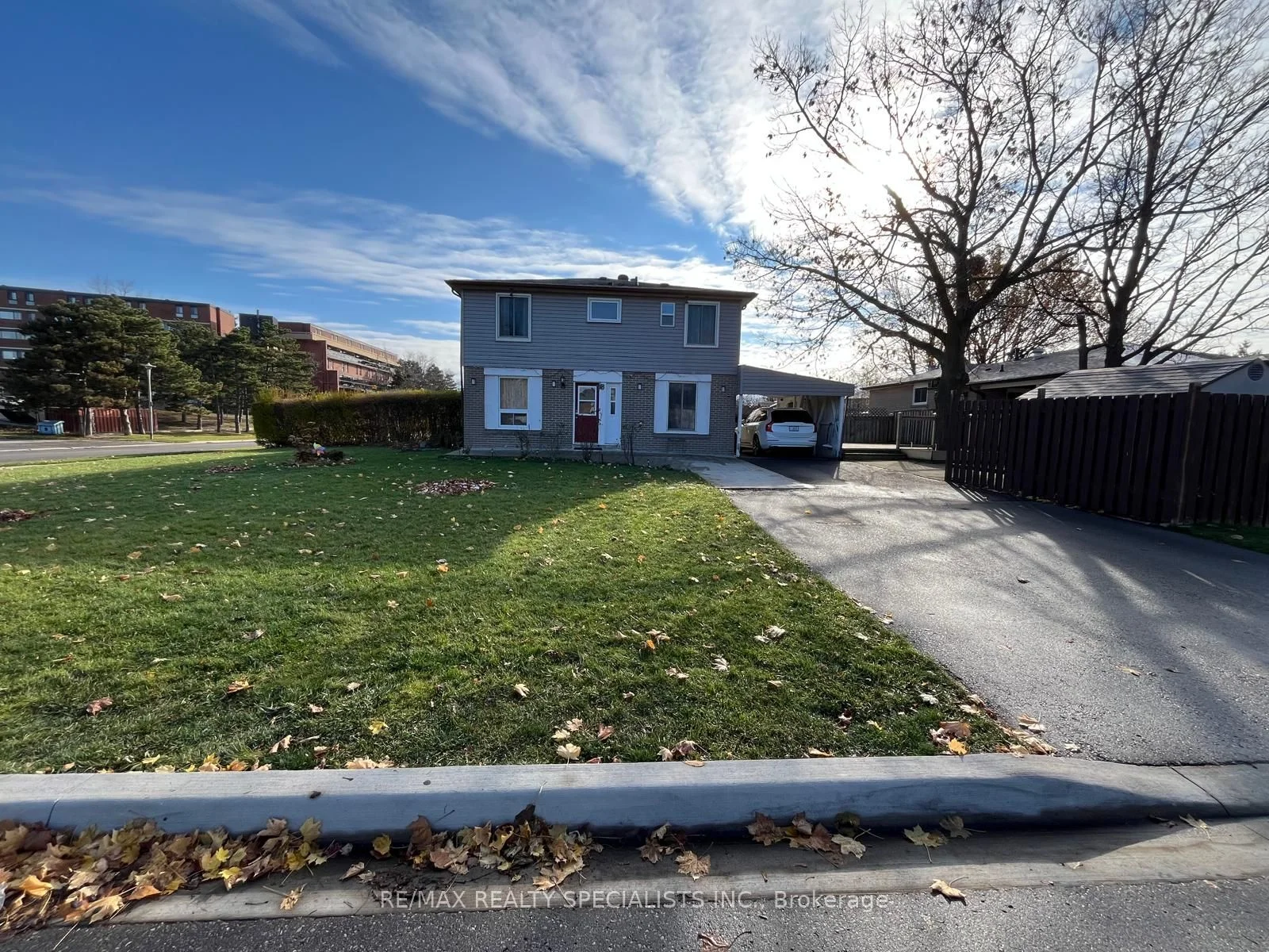 Semi-Detached in Brampton