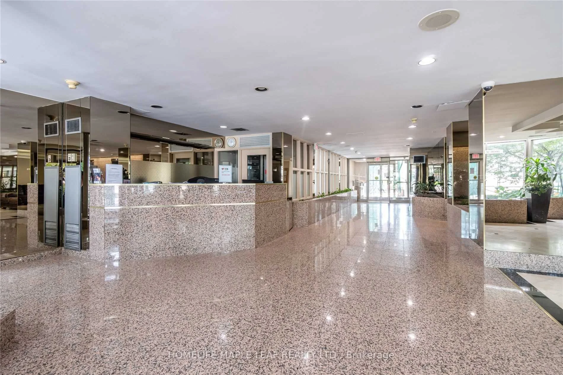 400 Webb Drive 505, Mississauga, On L5b 3z7