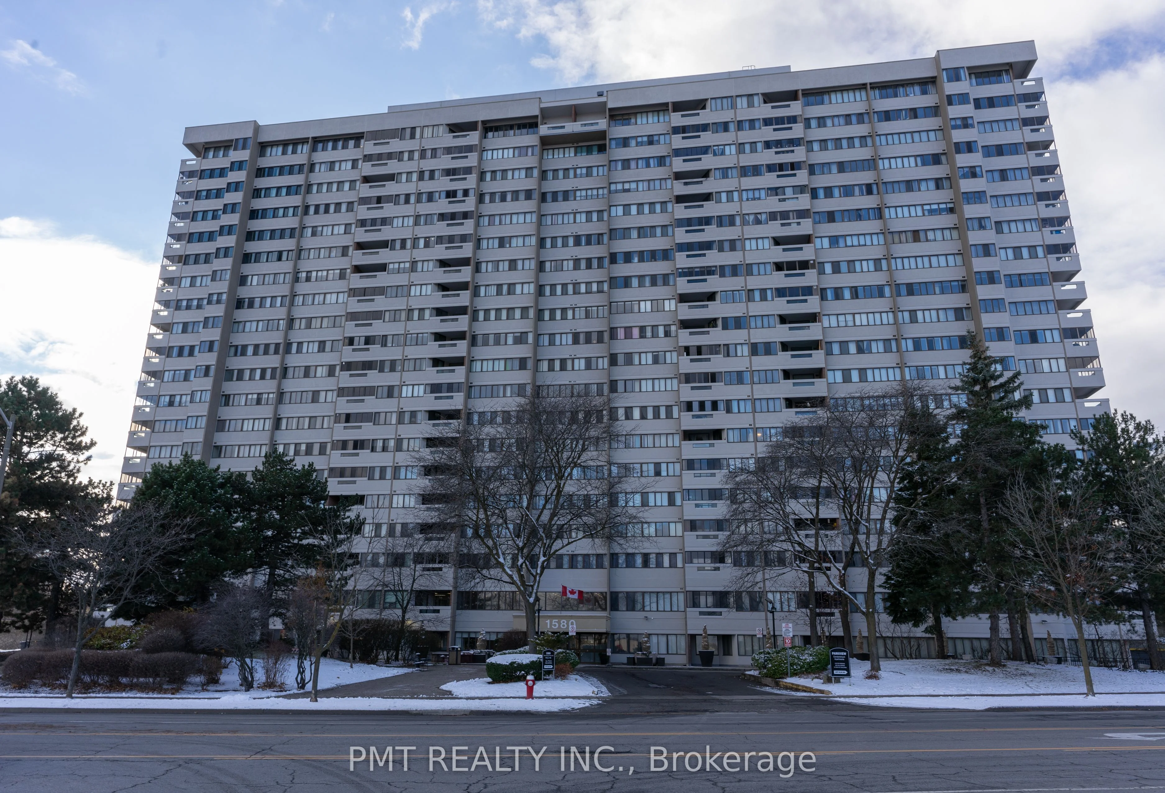 1580 Mississauga Valley Boulevard 103, Mississauga, On L5a 3t8